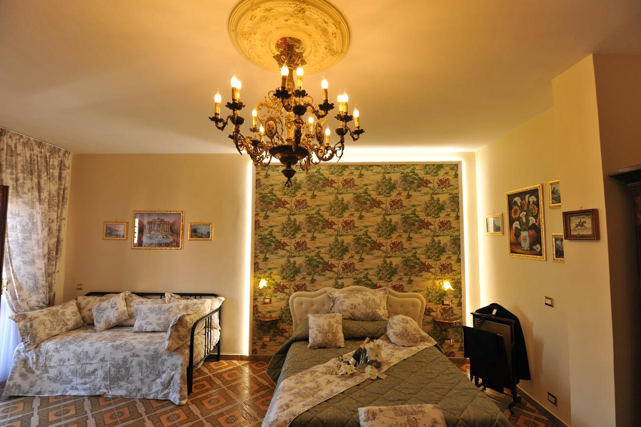 B&B Le Cycas Castellammare di Stabia Eksteriør billede
