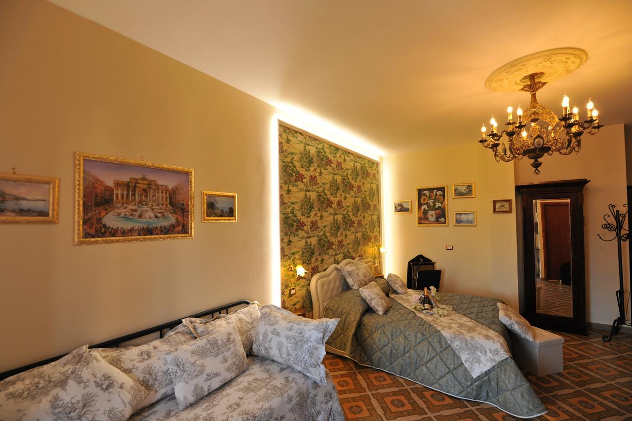 B&B Le Cycas Castellammare di Stabia Eksteriør billede