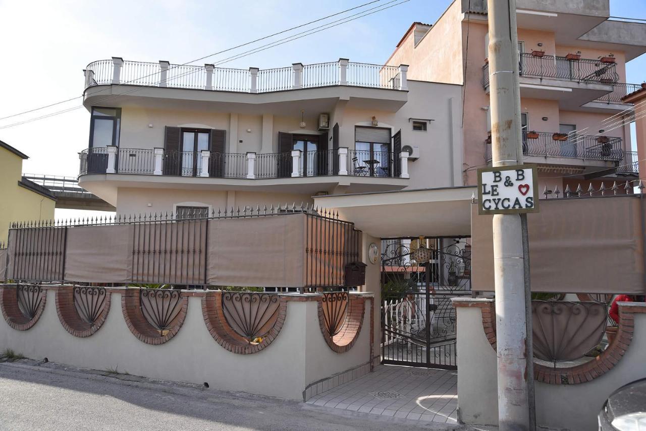 B&B Le Cycas Castellammare di Stabia Eksteriør billede